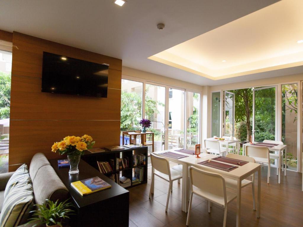 U Tiny Boutique Hotel Suvarnabhumi Bangkok - Sha Plus Exterior photo